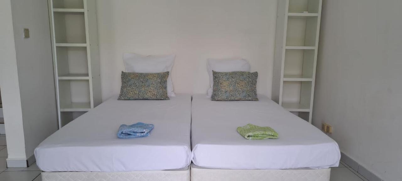 Vue Mer, Piscine, Appartement 4 Personnes Le Gosier  Exterior photo